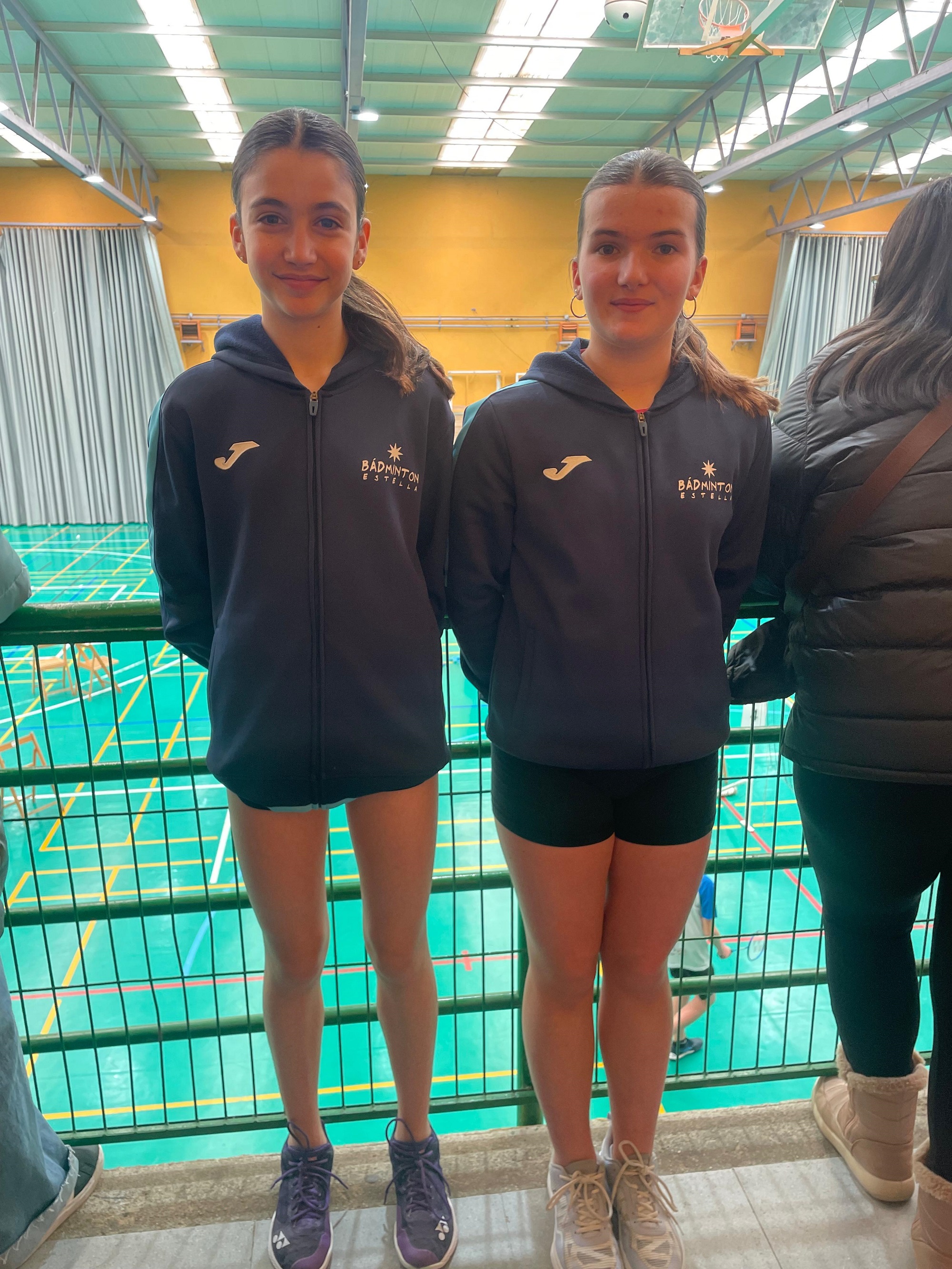 "Éxitos en varios torneos para el Club Bádminton Estella"